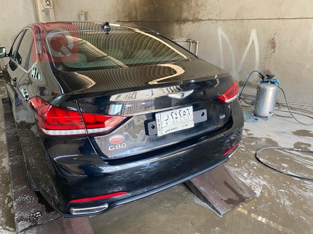 جێنسس G80